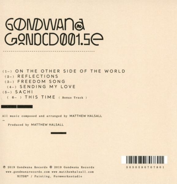 CD-Cover mit Titelliste und Credits. Weißer Hintergrund mit schwarzem Text.