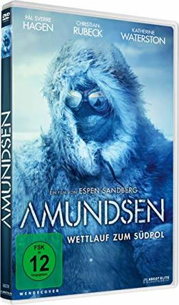 DVD-Cover für Amundsen, ein Mann in Pelzmantel und Brille.
