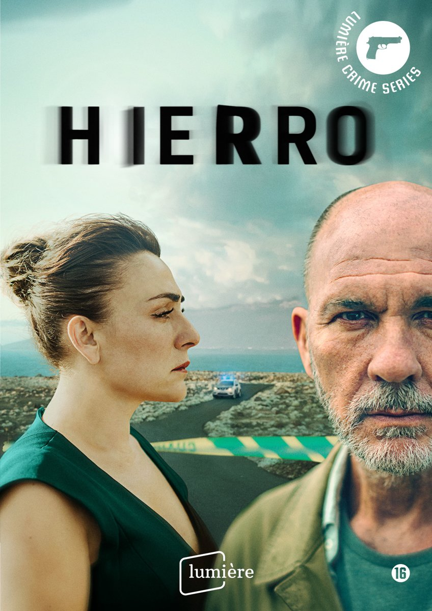 Affiche de film avec deux personnes, l'une de profil et l'autre face à la caméra, avec le titre 'Hierro'.