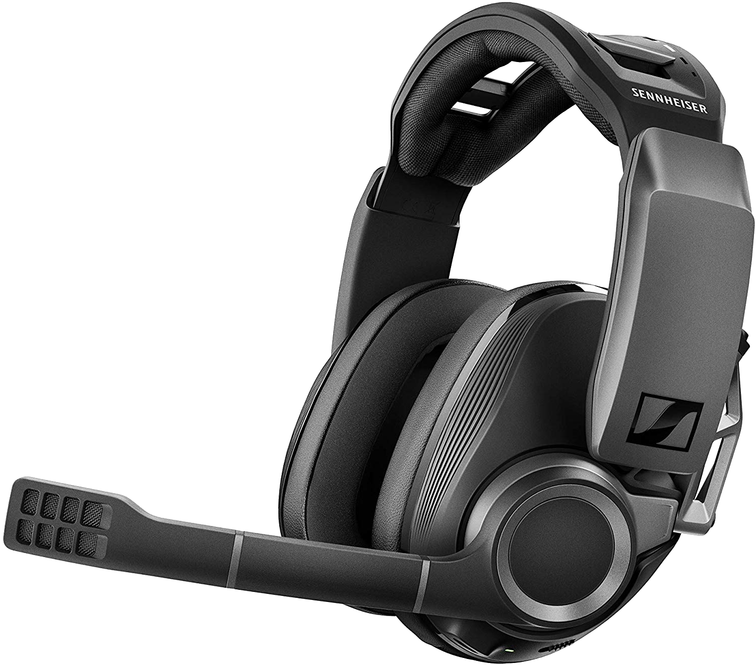 Egy fekete Sennheiser gaming headset mikrofonnal. Nagyméretű fülkagylói és párnázott fejpántja van. A háttér fehér.