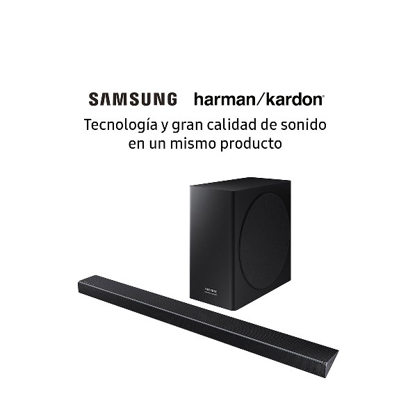Barra de sonido y subwoofer negros. Texto: 'Samsung harman/kardon'.