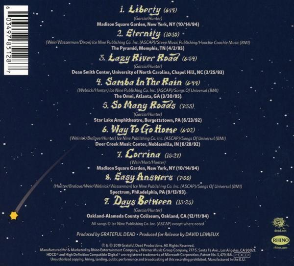 Achterkant van een cd met songtitels en credits, met een sterrennachtachtergrond.