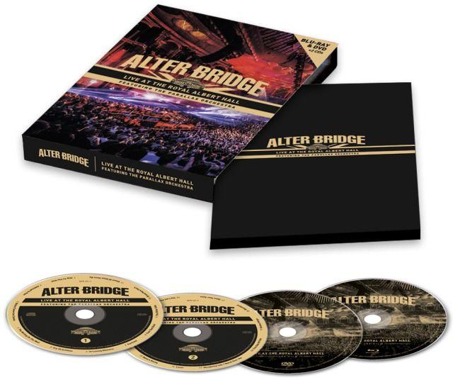 Alter Bridge Live DVD készlet, nyitva, lemezekkel és dobozzal.