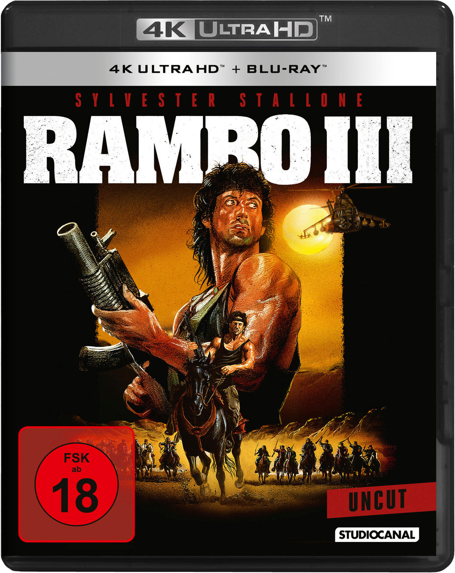 Rambo III DVD-Cover, Sylvester Stallone hält eine Waffe, ein Mann auf einem Pferd und ein Hubschrauber.