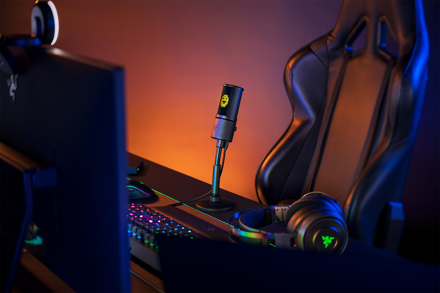 RAZER Microphone Streaming gamer Seiren Emote (RZ19-03060100-R3M1)