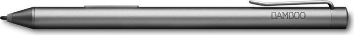 Silberner Wacom Bamboo Eingabestift. Der Stift ist silberfarben mit dem Aufdruck 'BAMBOO'.