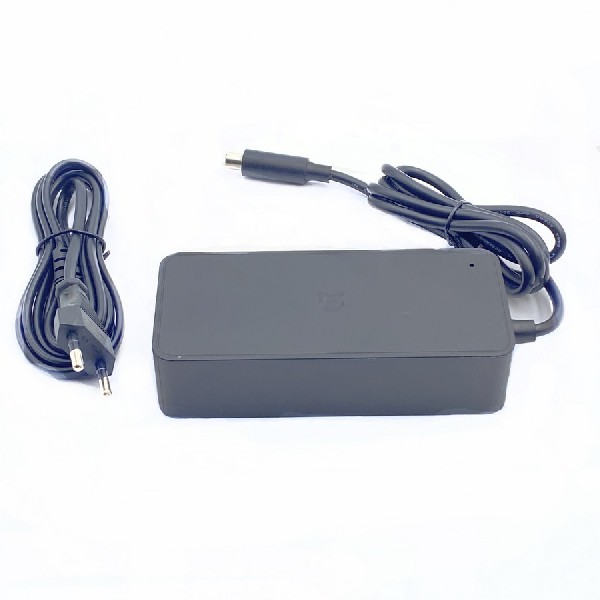 REACONDICIONADO Seminuevo(*) Accesorio patinete eléctrico - SK8 Cargador para Scooter Xiaomi M365 y Pro, Negro