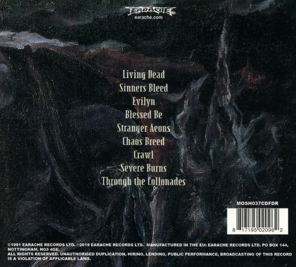 CD-Cover, dunkler Hintergrund, Text mit Songtiteln, Bandname oben, Details unten.