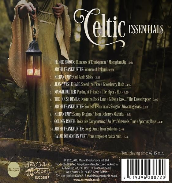 CD-Cover mit einer Person, die eine Laterne hält. Text: Celtic Essentials. Titelliste auf der Rückseite.