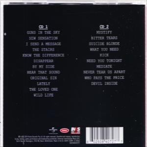 Dos de CD avec fond noir et texte blanc listant les chansons.