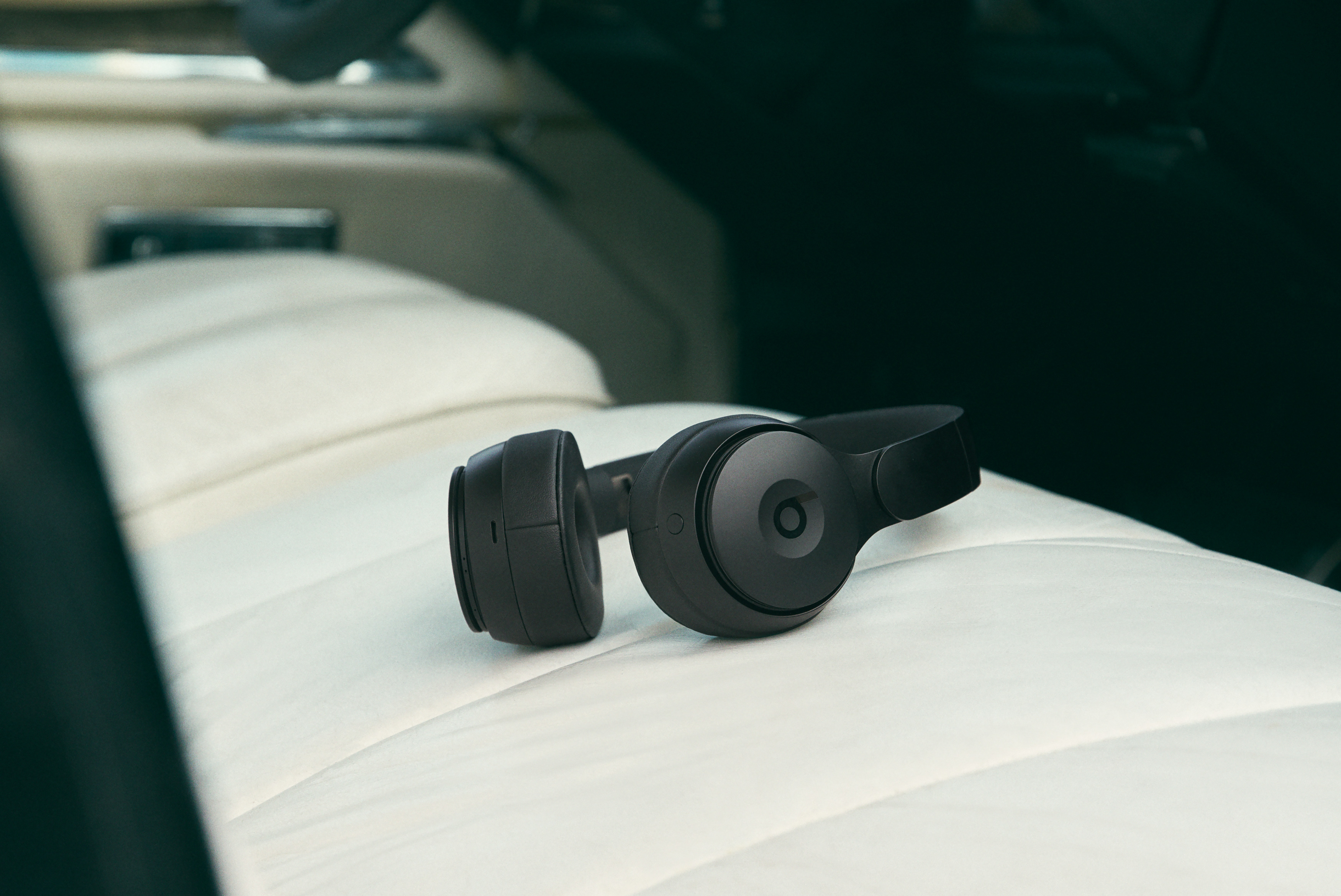 BEATS Solo Pro, On-ear Kopfhörer Bluetooth Schwarz