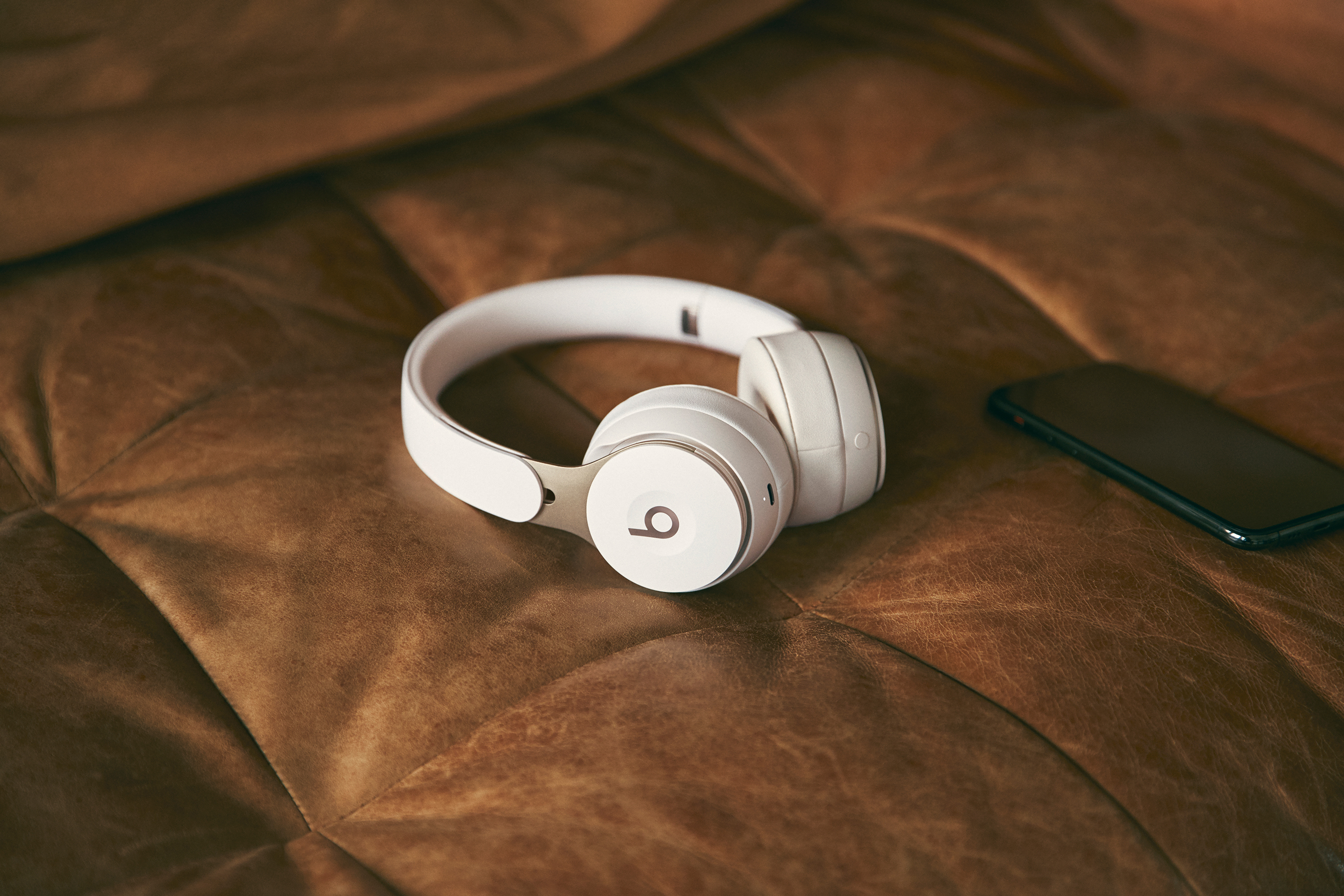 BEATS Solo Pro, On-ear Kopfhörer Bluetooth Ivory
