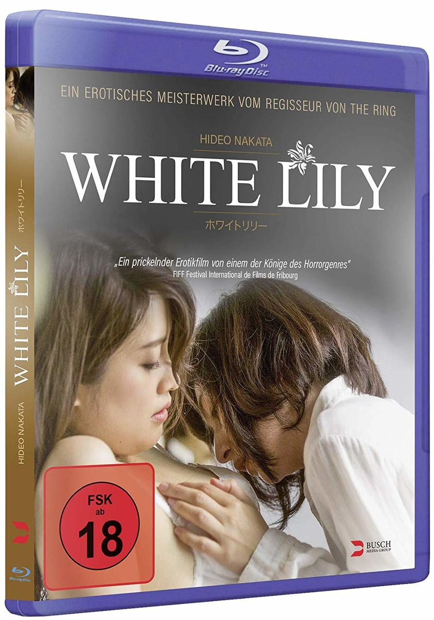 Ein Blu-ray-Disc-Cover mit zwei Frauen in einer intimen Szene. Das Cover hat Text auf Japanisch und eine rote FSK-Bewertung.