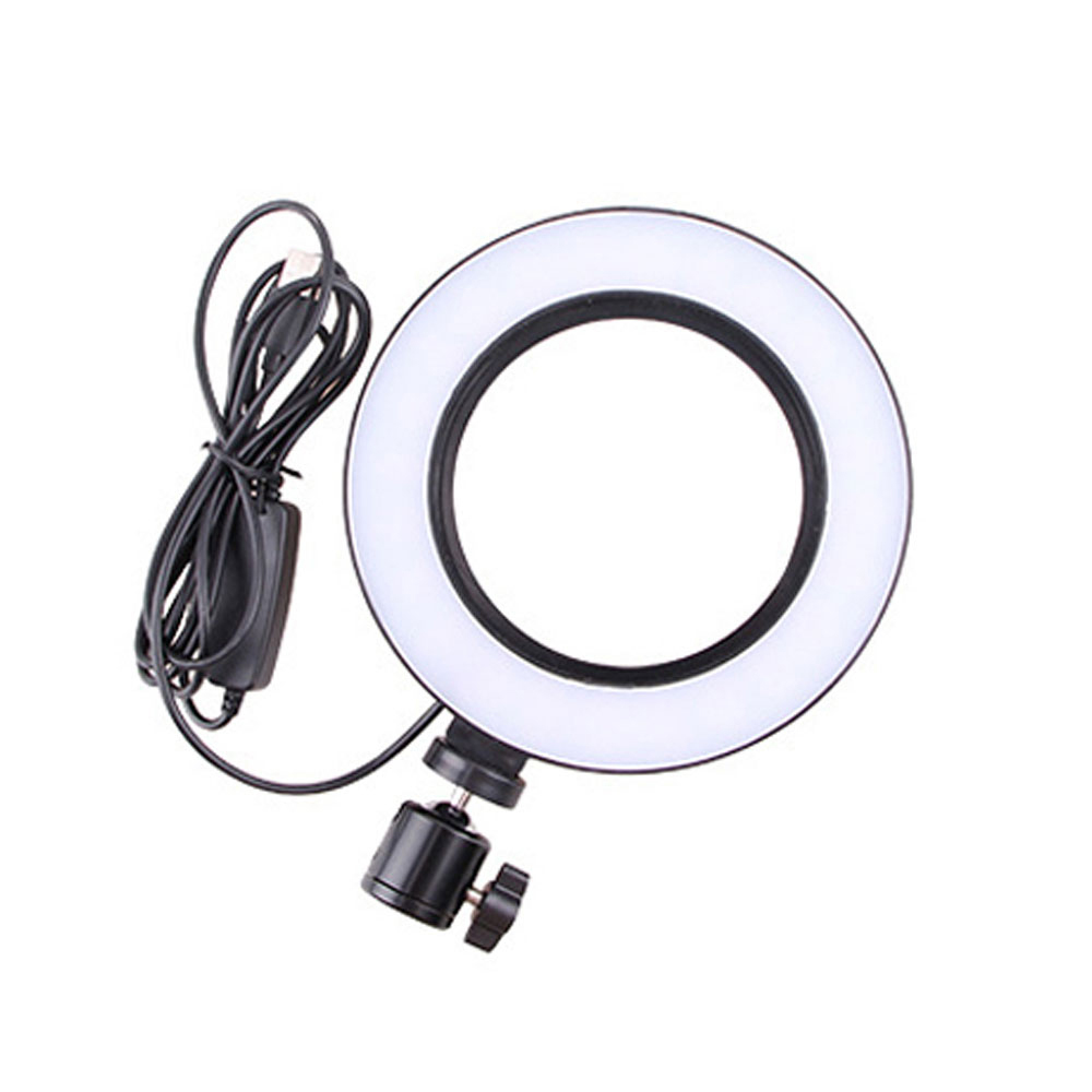 Ein Ringlicht mit schwarzem Kabel und Ständer, für Foto- und Videobeleuchtung.