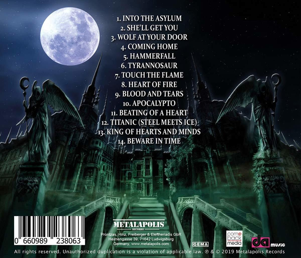 Albumcover mit Burg, Mond und Text. Enthält eine Liste von Songs und gotische Bilder.