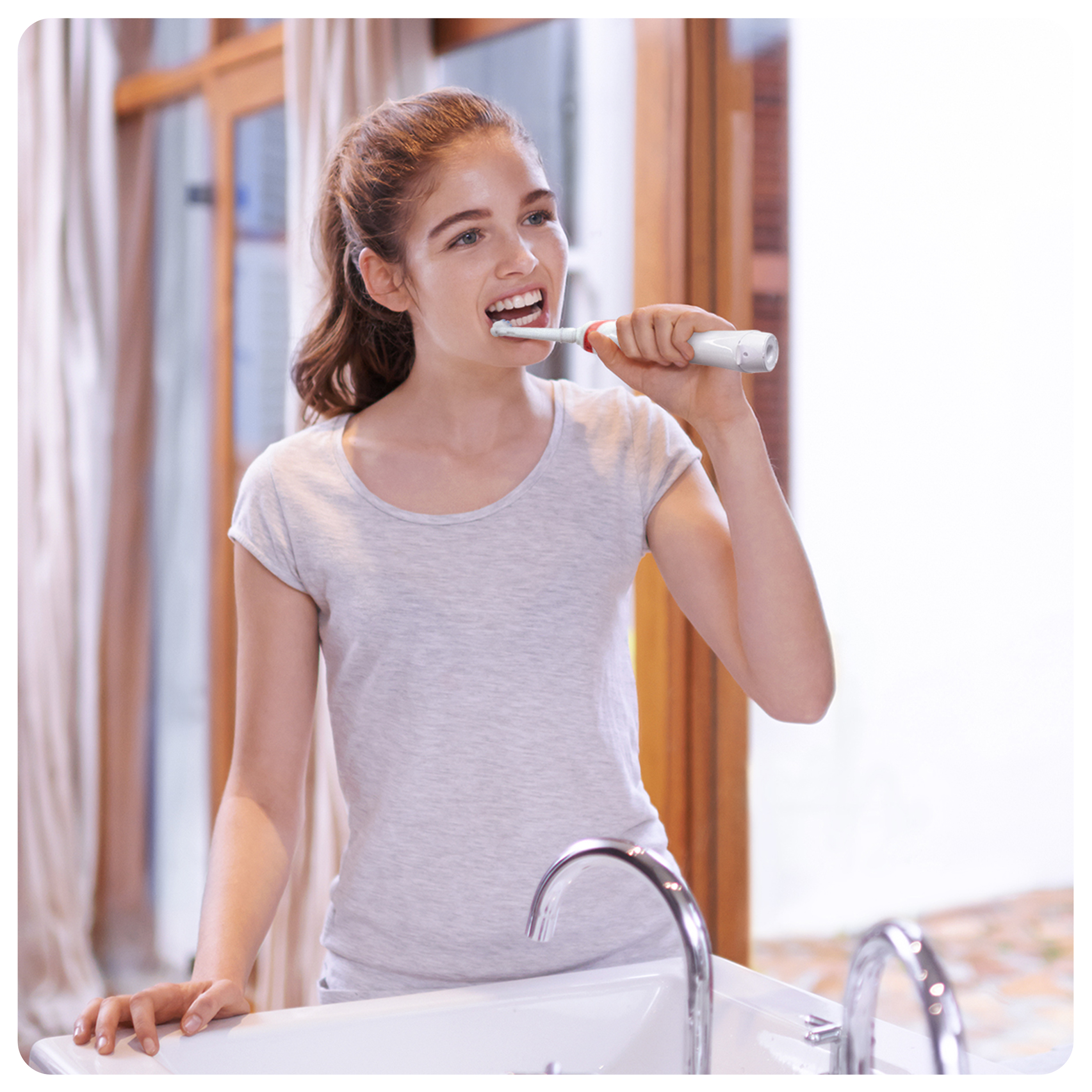 ORAL B Brosse à dents électrique Smart Teen Black (4000)