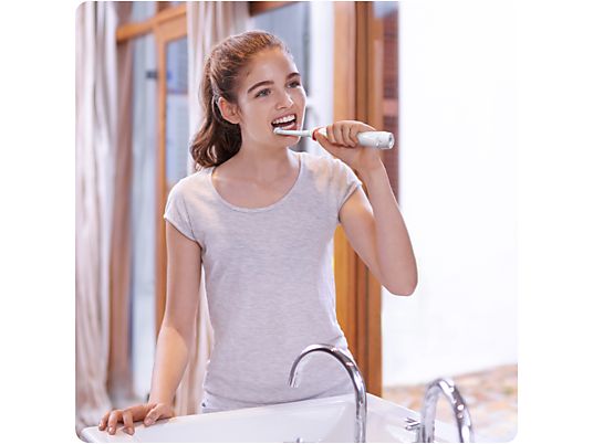 ORAL B Brosse à dents électrique Smart Teen Black (4000)