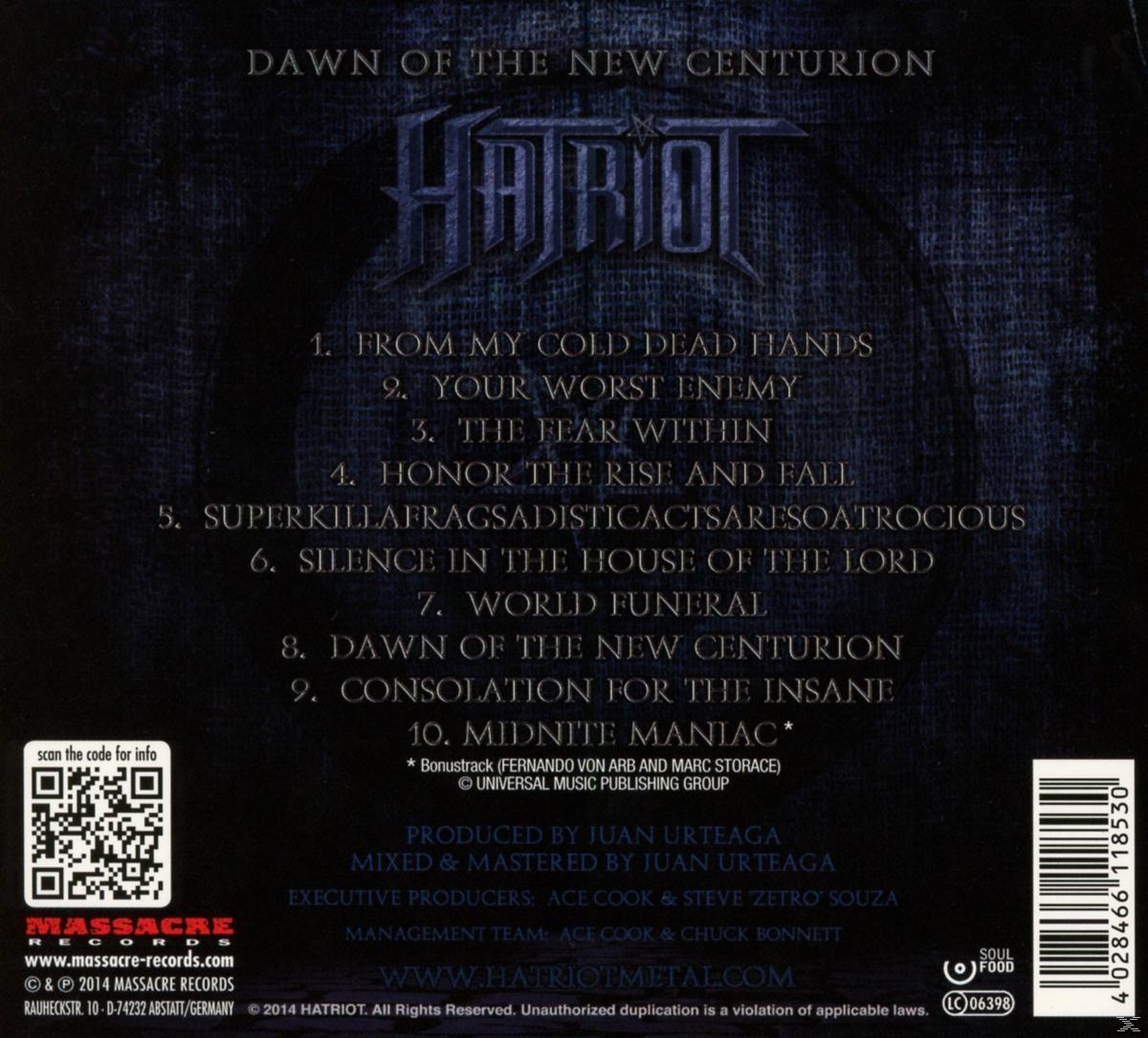 Albumcover mit Bandnamen und Titelliste. Fette Schrift, dunkler Hintergrund und QR-Code.