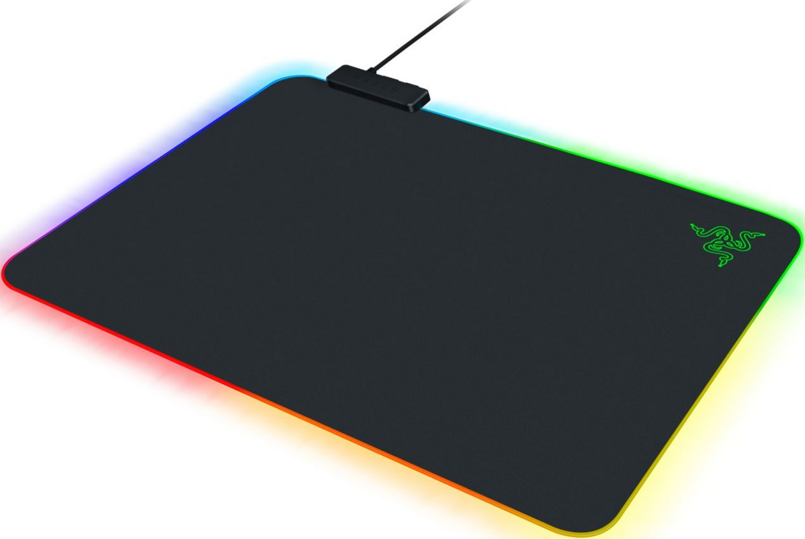 Tapis de souris noir avec une bordure multicolore éclairée par des lumières LED.