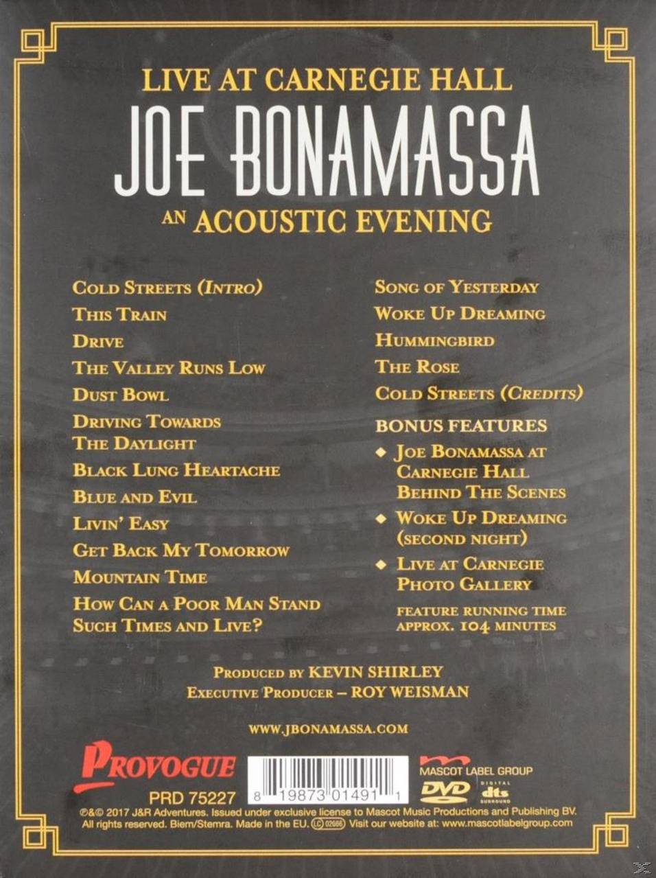 DVD borító, Joe Bonamassa - Live a Carnegie Hallban. Dalsorrend, extrák. Barna és arany design.