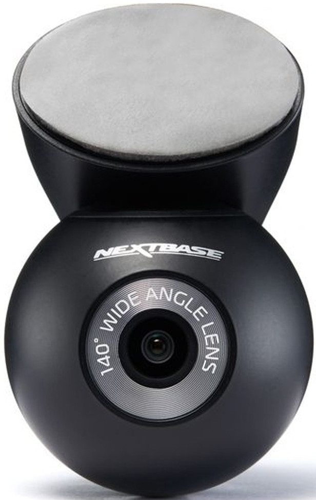 Dashcam noire avec objectif grand angle et support circulaire sur fond blanc.