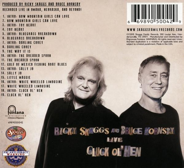 Zwei Männer posieren für ein Albumcover mit Songliste und Barcode.