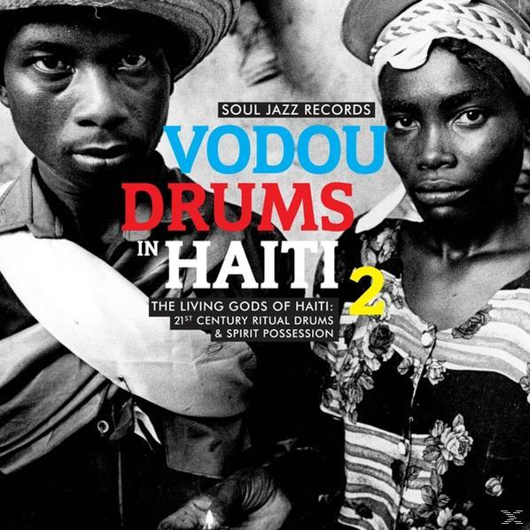 Albumcover mit zwei schwarzen Männern im Vordergrund. Text: 'VODOU DRUMS IN HAITI 2'.