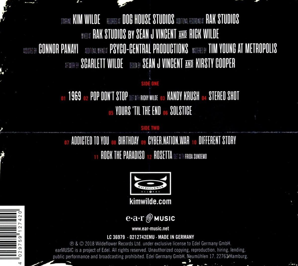 Albumcover mit weißem Text auf schwarzem Hintergrund, Songtitel sind aufgelistet.