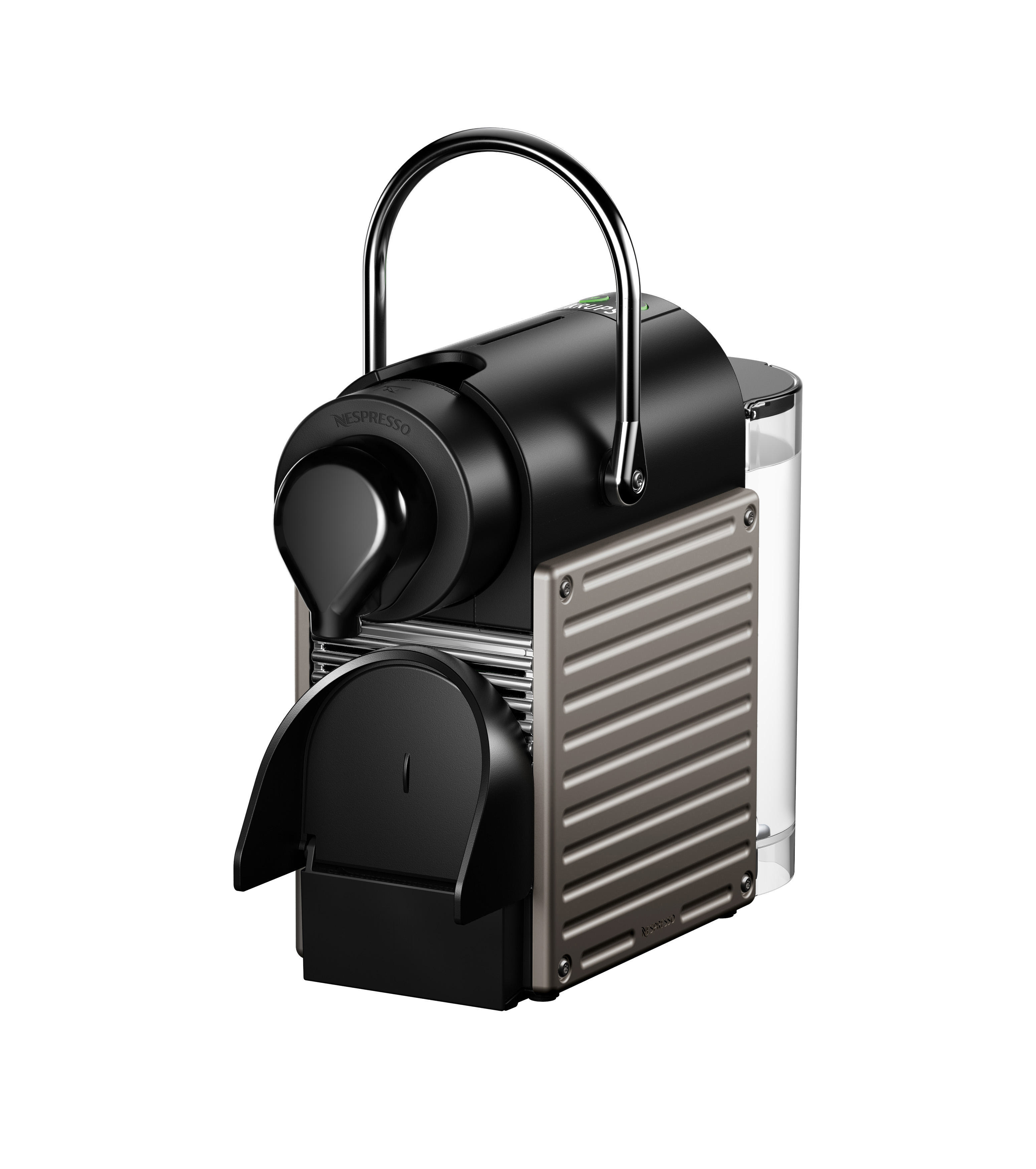 Schwarze und silberne Nespresso-Kaffeemaschine mit Griff und Wasserbehälter.