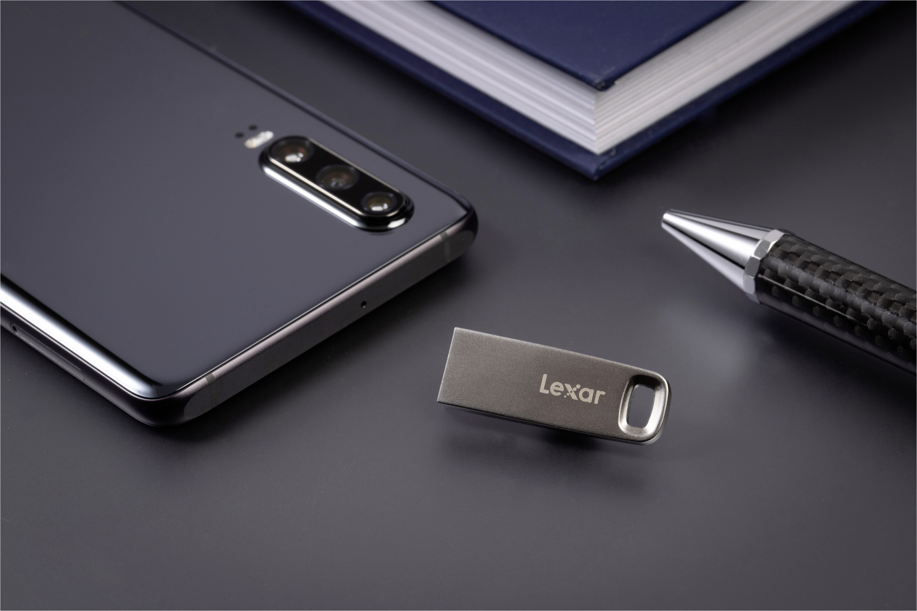 LEXAR JumpDrive M45 USB-Stick, 128 GB, 250 MB/s, Silber