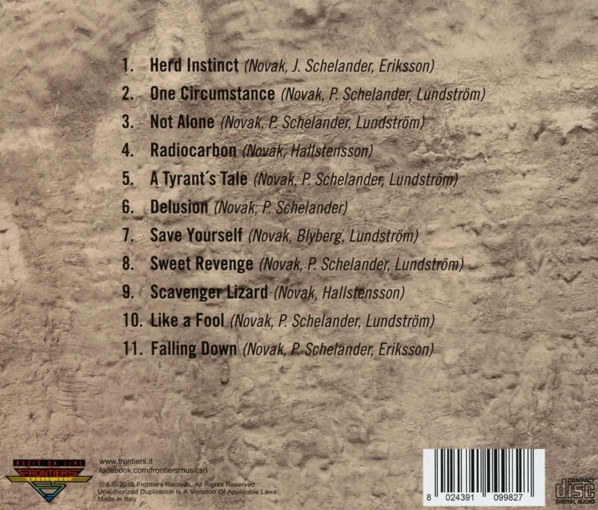 CD-Cover mit Titelliste. Hintergrund ist eine braune, strukturierte, abgenutzte Oberfläche.