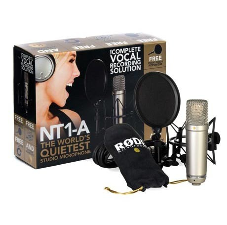Kit de micrófono de estudio. La caja muestra a una mujer cantando. Micrófono, filtro antipop y accesorios incluidos.