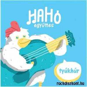 Rajzolt csirke piros taréjjal, kék gitáron játszik, a buborékban tyukhúr felirat látható.