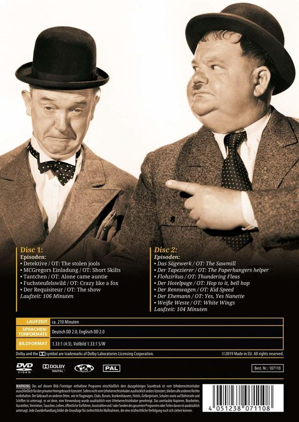 DVD-Cover mit Laurel und Hardy. Das Bild zeigt das Duo in Anzügen und Hüten mit einer Episodenliste.