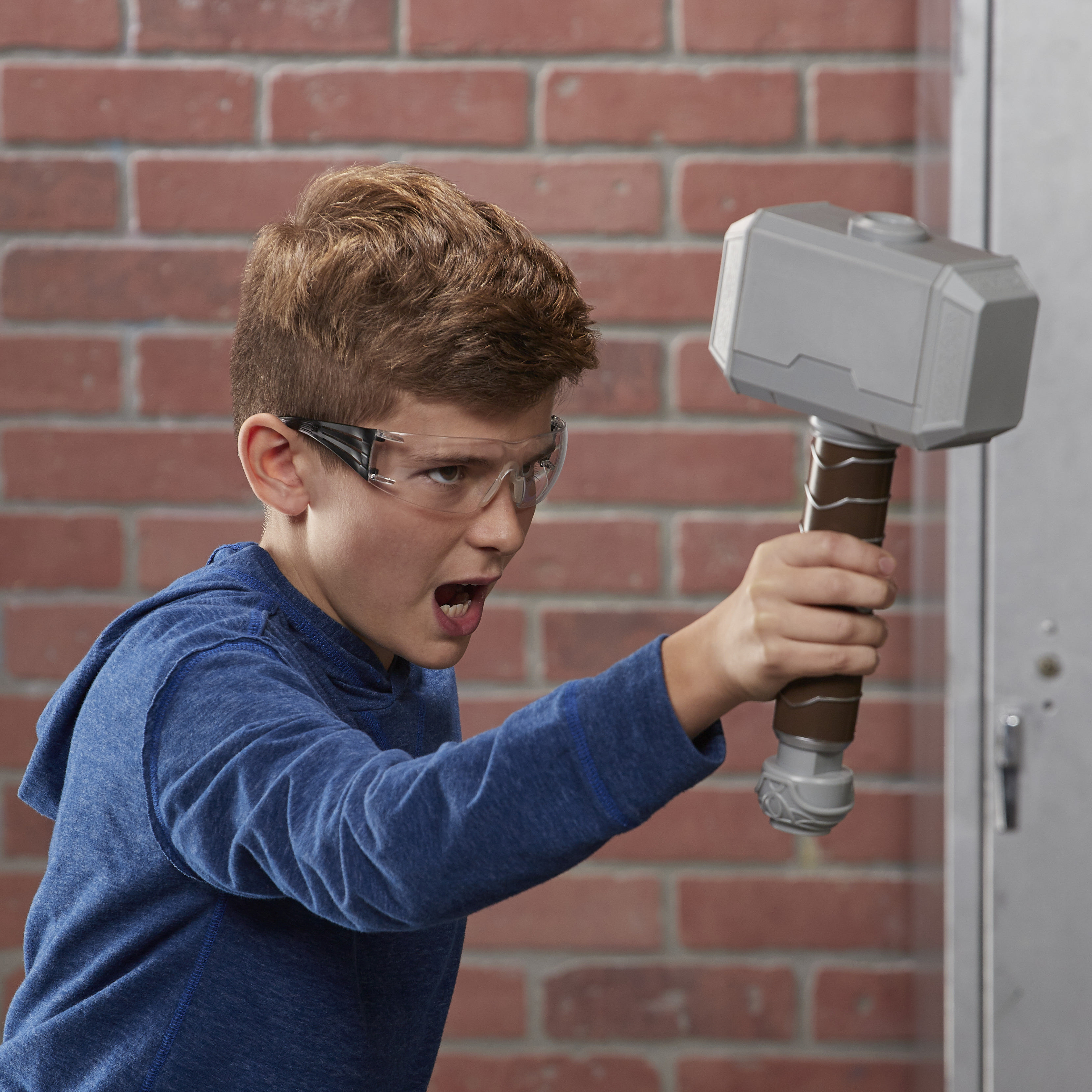 HASBRO NERF Avengers Thor Power Hammer  NERF-Abschuss-Spielzeug  Grau 
