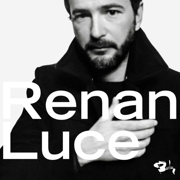 Homme en manteau noir. Texte blanc : 'Renan Luce'.