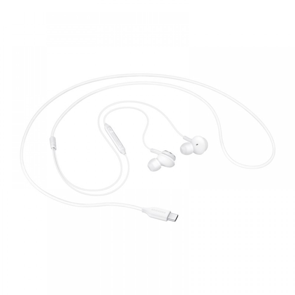 Egy pár fehér Samsung fülhallgató USB-C csatlakozóval.