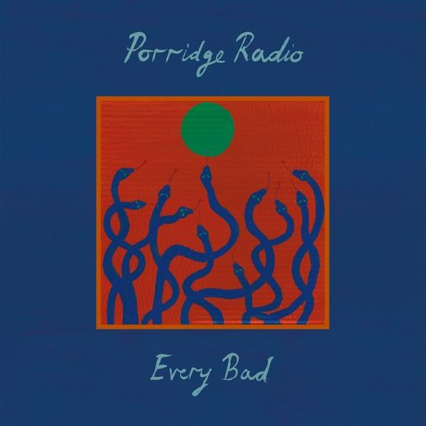 Albumcover mit blauen Schlangen um einen grünen Kreis auf einem orangen Quadrat.