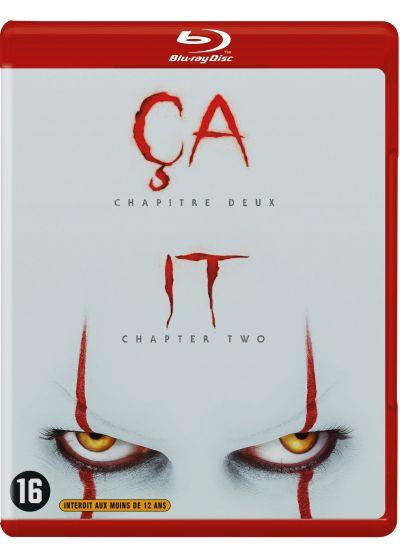 Couverture du Blu-ray de 'ÇA Chapitre Deux'. Comprend des yeux, des lettres rouges et les mots 'Chapitre Deux'.