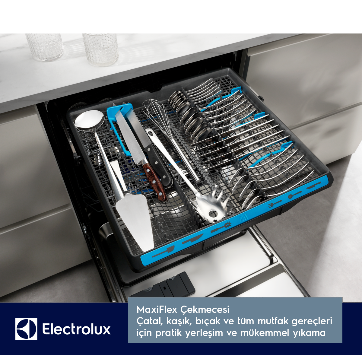 ELECTROLUX ESF9500LOW E Enerji Sınıfı 6 Programlı 14 Kişilik Bulaşık Makinesi Beyaz