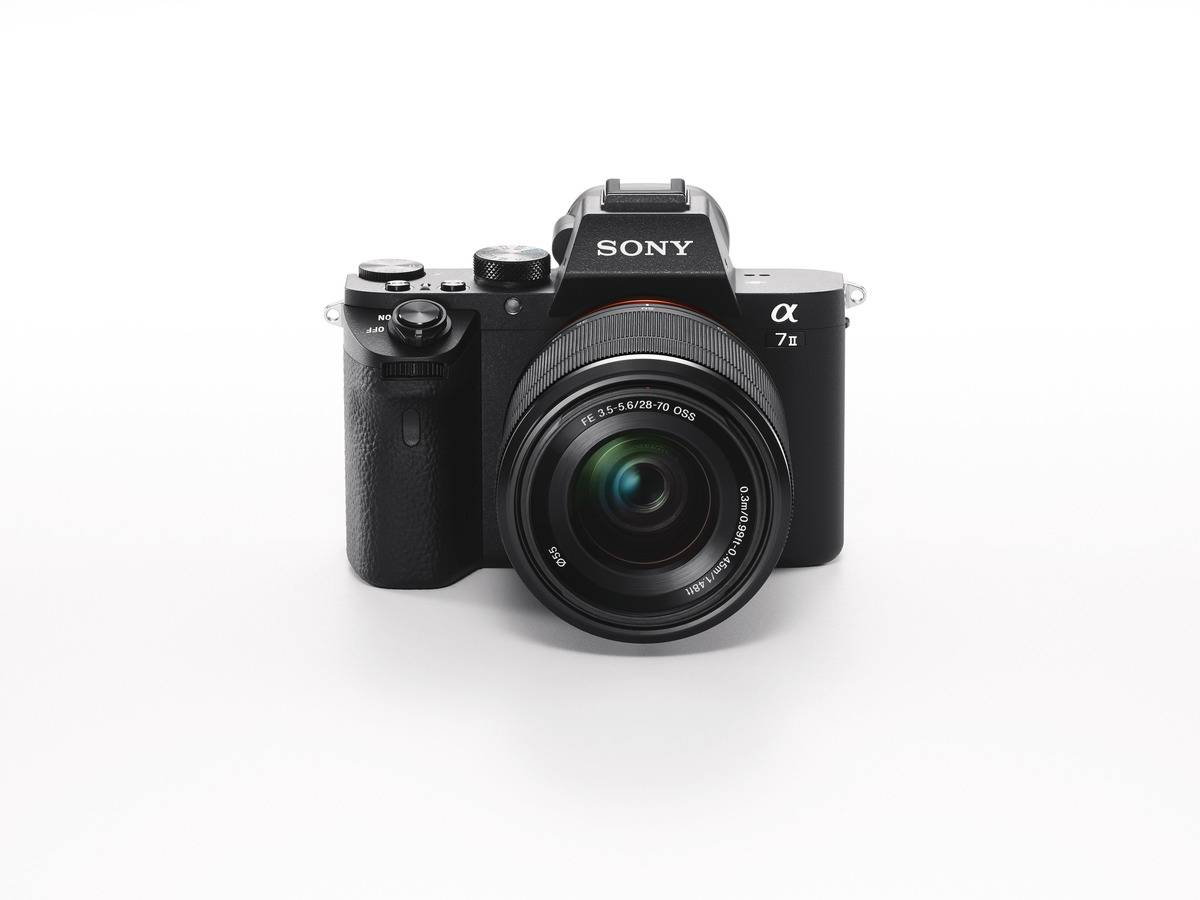 SONY Alpha 7 M2 Kit (ILCE-7M2K) Systemkamera mit Objektiv 28-70 mm, 7,6 cm Display, WLAN