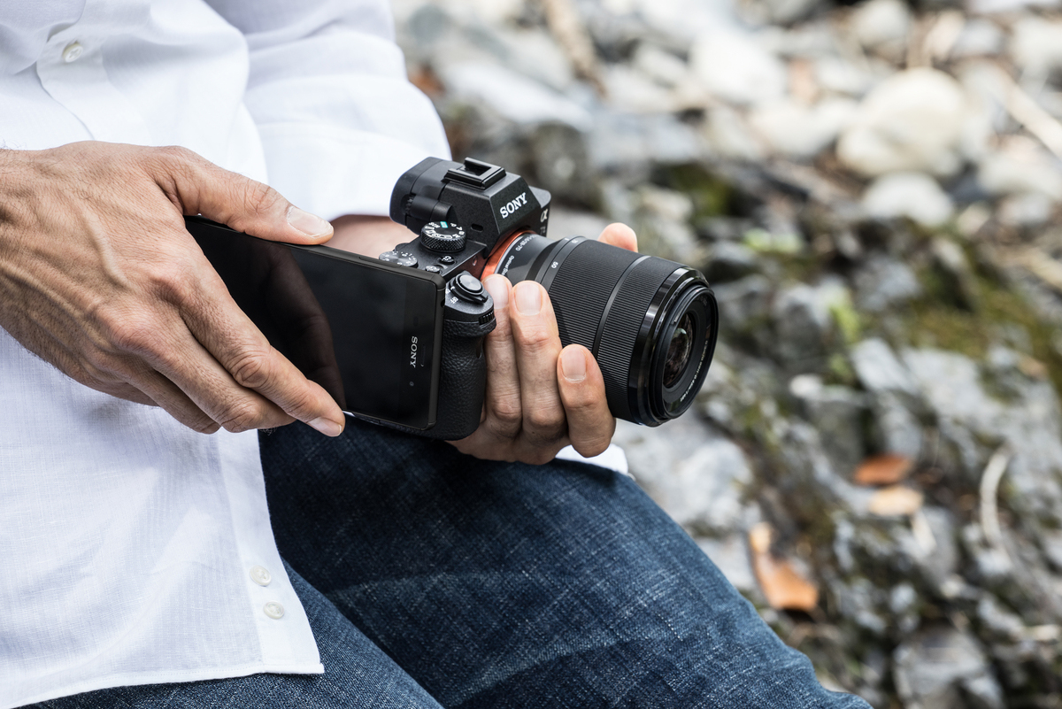 SONY Alpha 7 M2 Kit (ILCE-7M2K) Systemkamera mit Objektiv 28-70 mm, 7,6 cm Display, WLAN