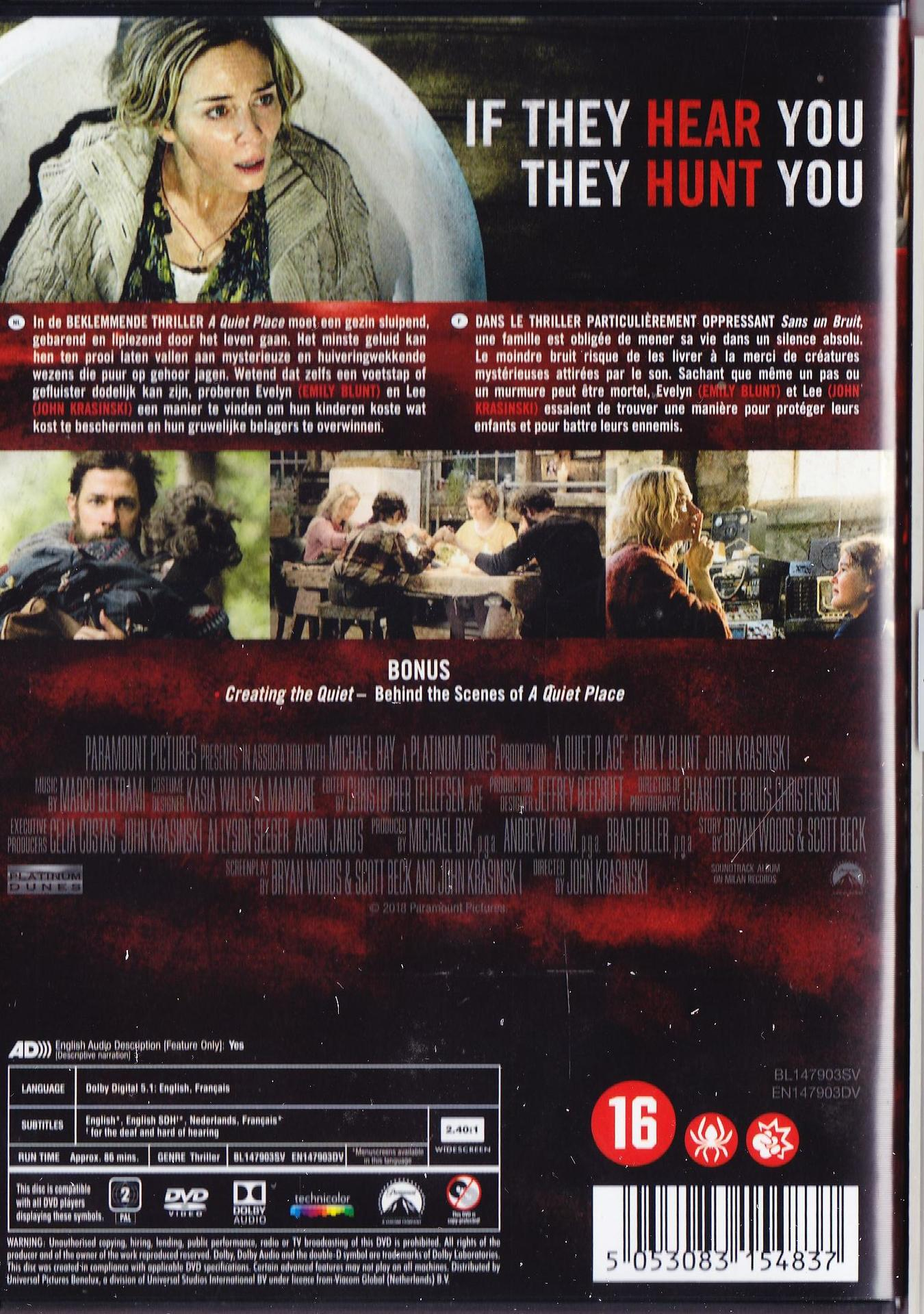 DVD-hoes van een film met een vrouw in nood, met tekst in meerdere talen. Een stille plek.