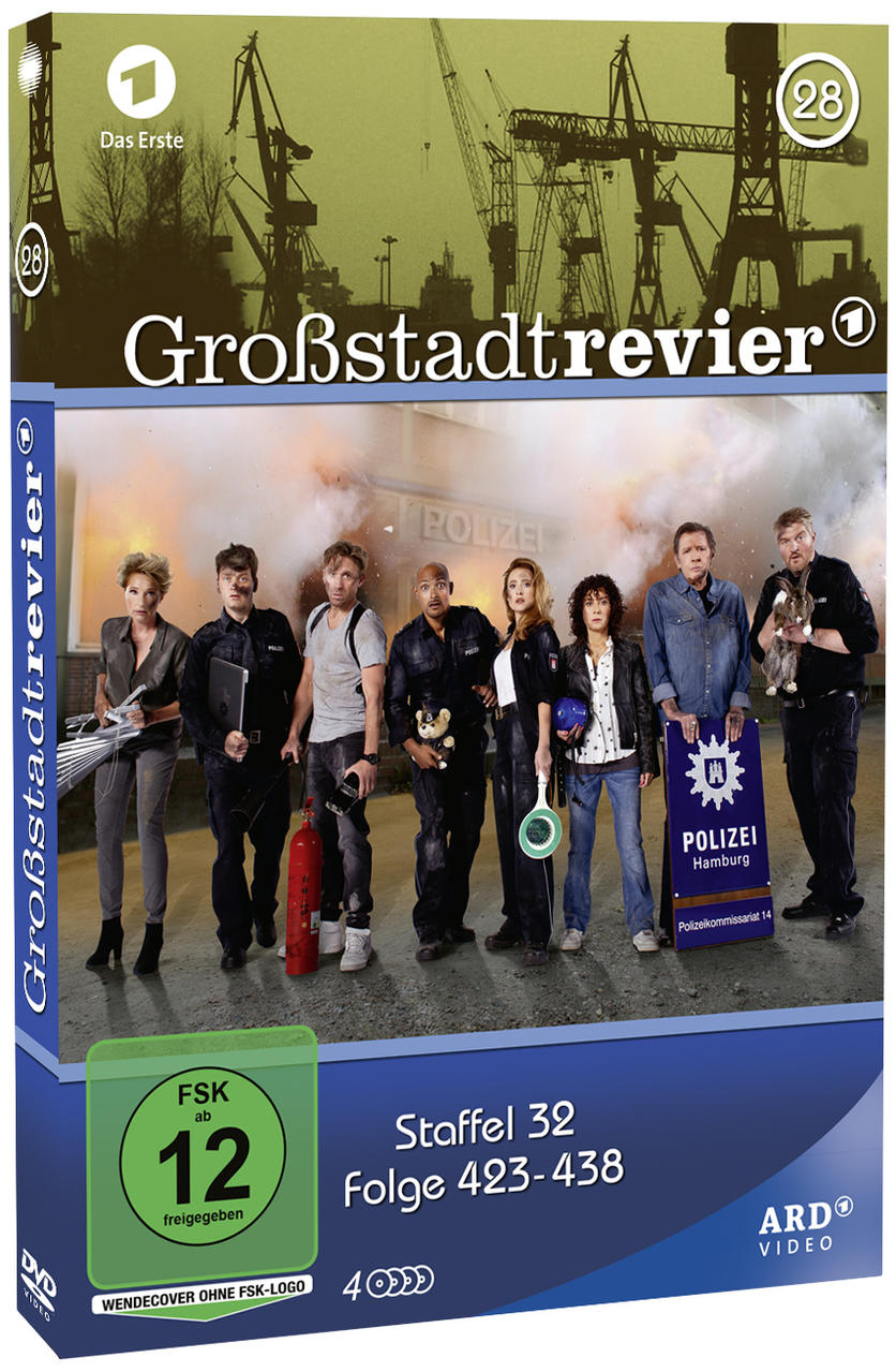 DVD-Box-Set mit Schauspielern, einem Polizeigebäude im Hintergrund und dem Titel 'Großstadtrevier'.