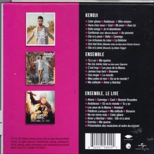Pochette de CD avec trois photos d'un homme et une liste de chansons sur un fond coloré.
