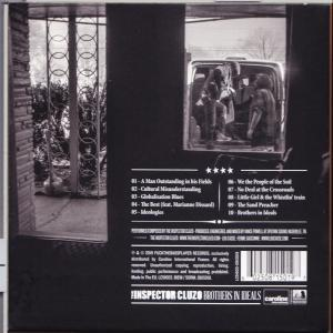 Rückseite eines Albumcovers mit Songliste und Bandfoto vor einem Van.