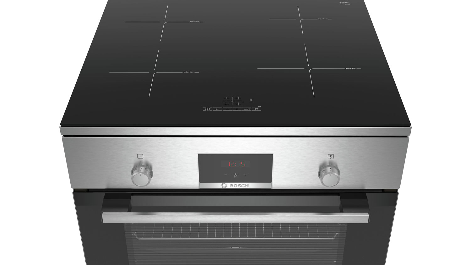 Zwarte en zilveren inductiekookplaat en oven. Bediening, tijdweergave en oveninterieur zijn zichtbaar.