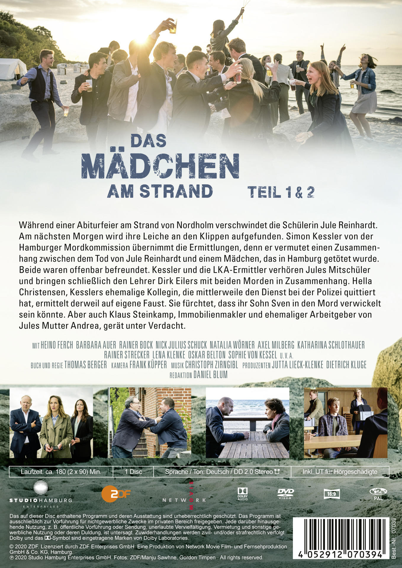 Filmcover mit einer Gruppe von Leuten am Strand, Titel in der Mitte geschrieben.