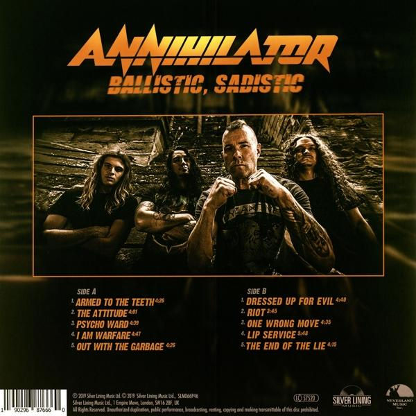 Annihilator album borító, egy zenekari fotó a dalok listájával az oldalon.