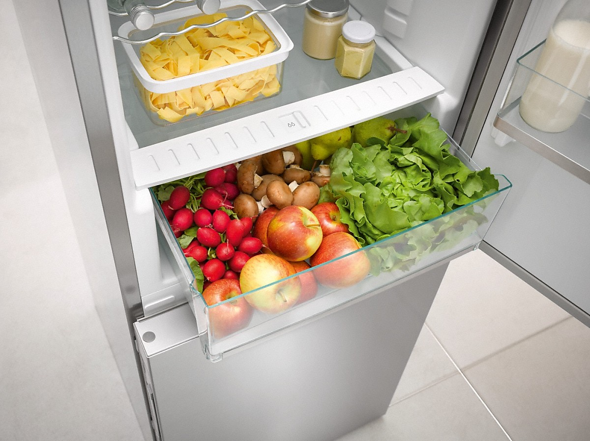 MIELE KS 28423 D ed/cs Kühlschrank (395 l, D, 1850 mm hoch, Edelstahl CleanSteel)